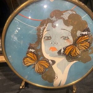 Meet your Posher, Debbri